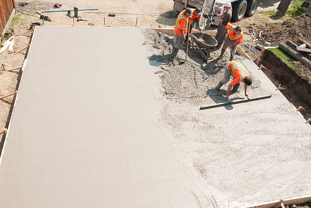 Best Concrete Repair Services  in Lake Dalecarlia, IN